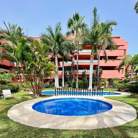 Buenti Apartments Estepona Exterior photo