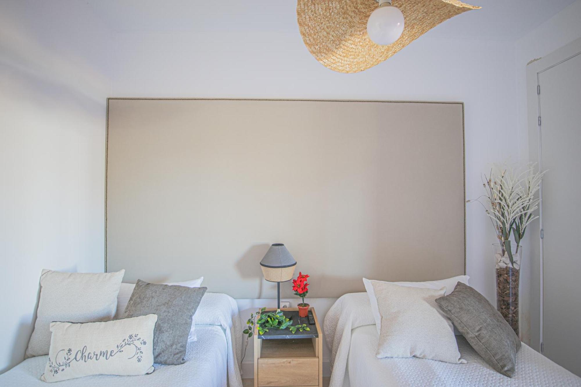 Buenti Apartments Estepona Exterior photo