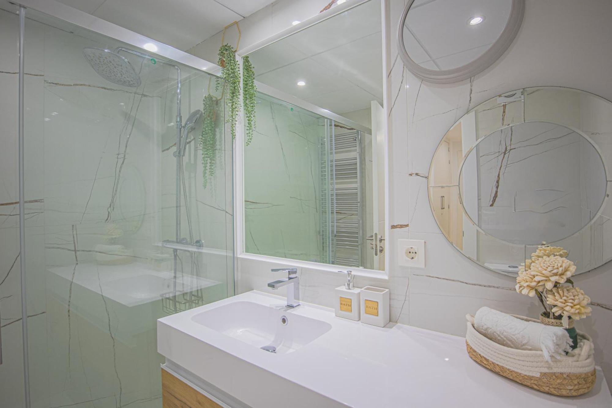 Buenti Apartments Estepona Exterior photo